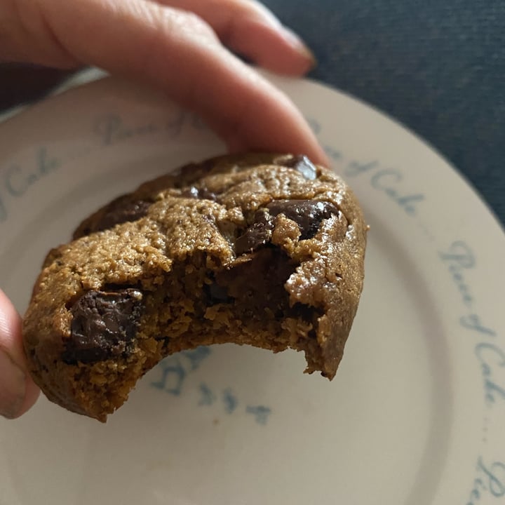 photo of Deliciously Ella Oven Bake Chocolate Chip Cookies shared by @kathylg8 on  02 Nov 2022 - review