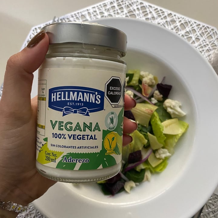 photo of Hellmann’s Hellman’s Vegan Mayonnaise shared by @paolalavegana on  03 Mar 2021 - review