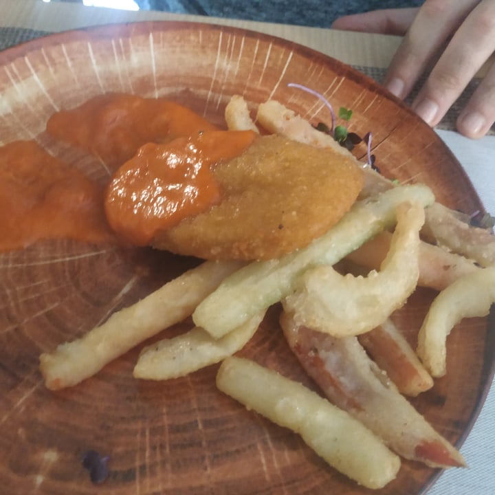 photo of Green Bistrot Escalope con salsa de piquillos shared by @despistaa on  23 Aug 2022 - review