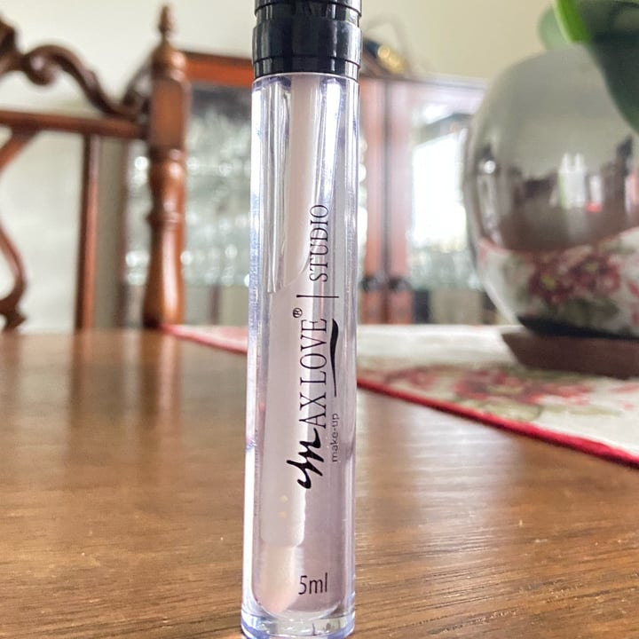 review photo of Maxlove gloss shared by @nicolevp12 on 14 Sep 2022 - review
