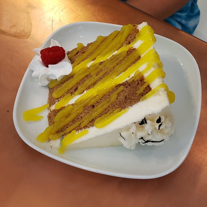 photo of Plantitude Earl Gray Lemon Cake shared by @goodkarmavegan on  07 Jul 2021 - review