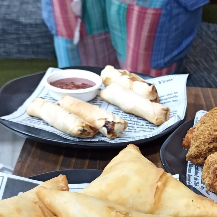 review photo of Vegan Streetfood Deli - Obs Spring rolls shared by @rainjasmine on 23 Oct 2021 - review
