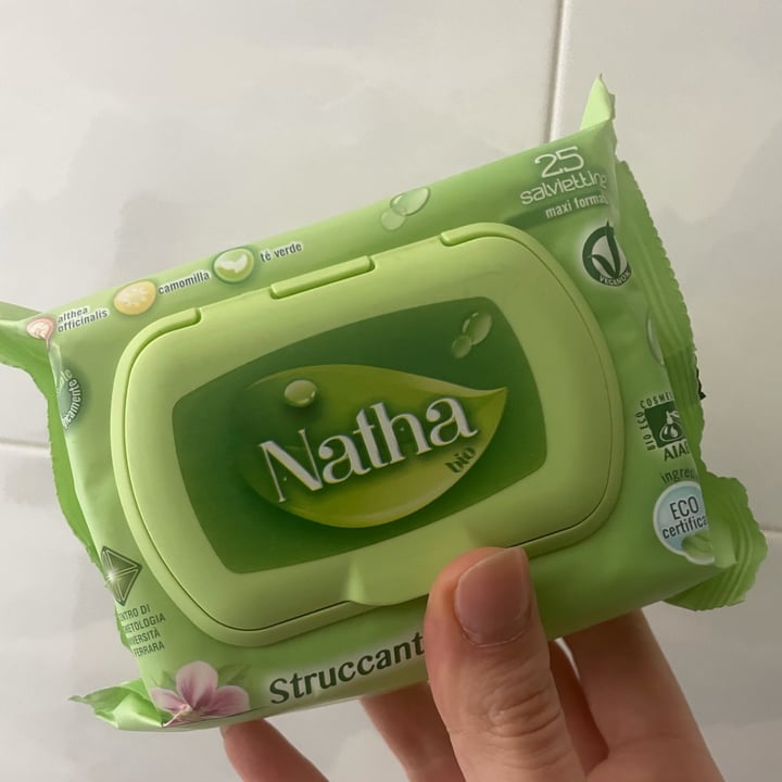 review photo of Natha Salviette struccanti detox shared by @ndnspn on 23 Mar 2022 - review