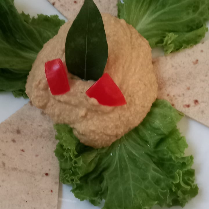 photo of Veganda humus di ceci shared by @danycolo on  10 Jul 2022 - review