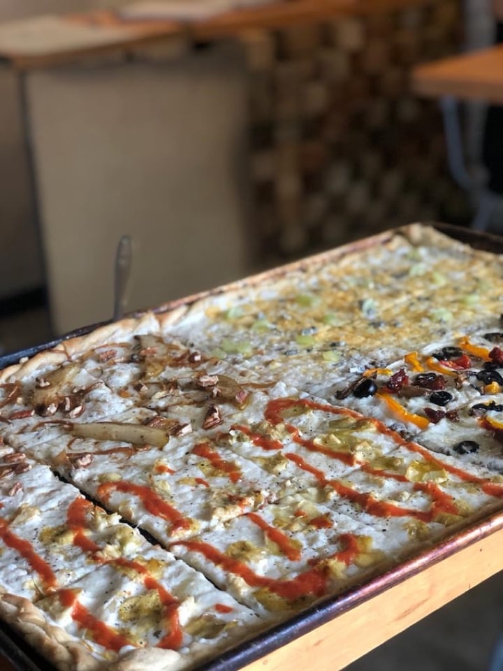 photo of Veggino's Pizza Pizza V4 shared by @jou269 on  27 Mar 2020 - review