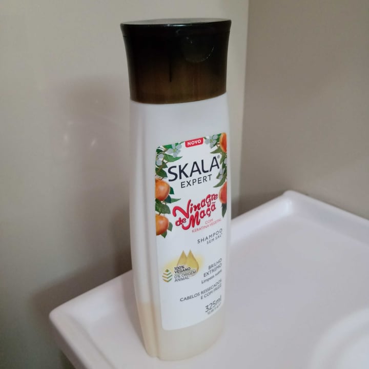 photo of Skala Shampoo vinagre de maçã com queratina vegetal shared by @marianaminervini on  06 Jun 2022 - review
