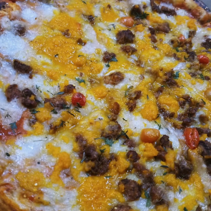 photo of Cosecha 27 comida y bebida. Pizza pastor de soya shared by @marovallecillos on  31 May 2022 - review