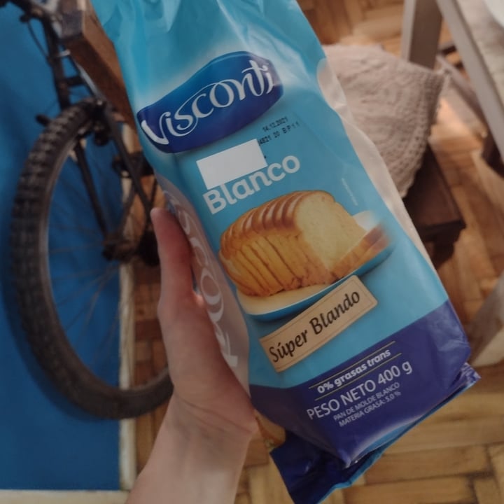 photo of Visconti Pan Blanco shared by @valenalvarz on  25 Dec 2021 - review