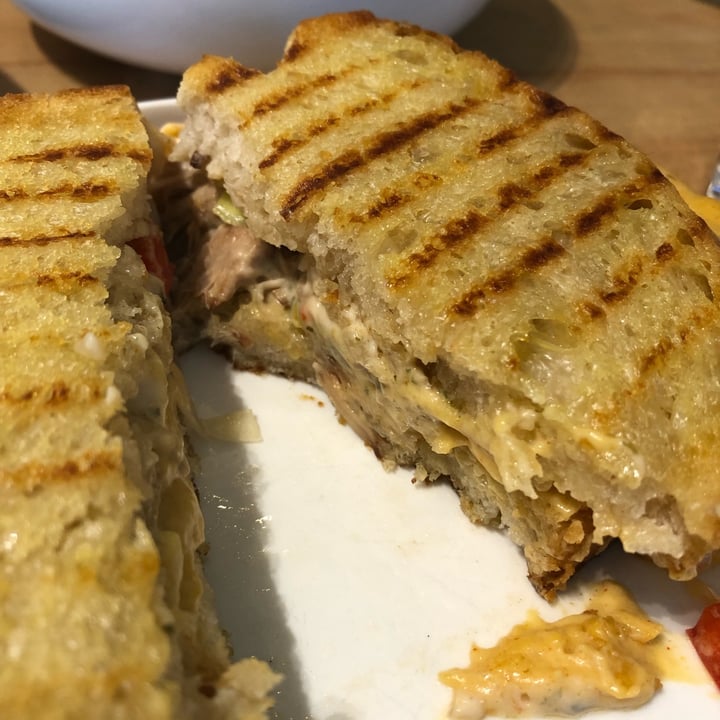 photo of Daun's Deli No Tuna Mousse Melt shared by @mayajones on  04 Mar 2022 - review