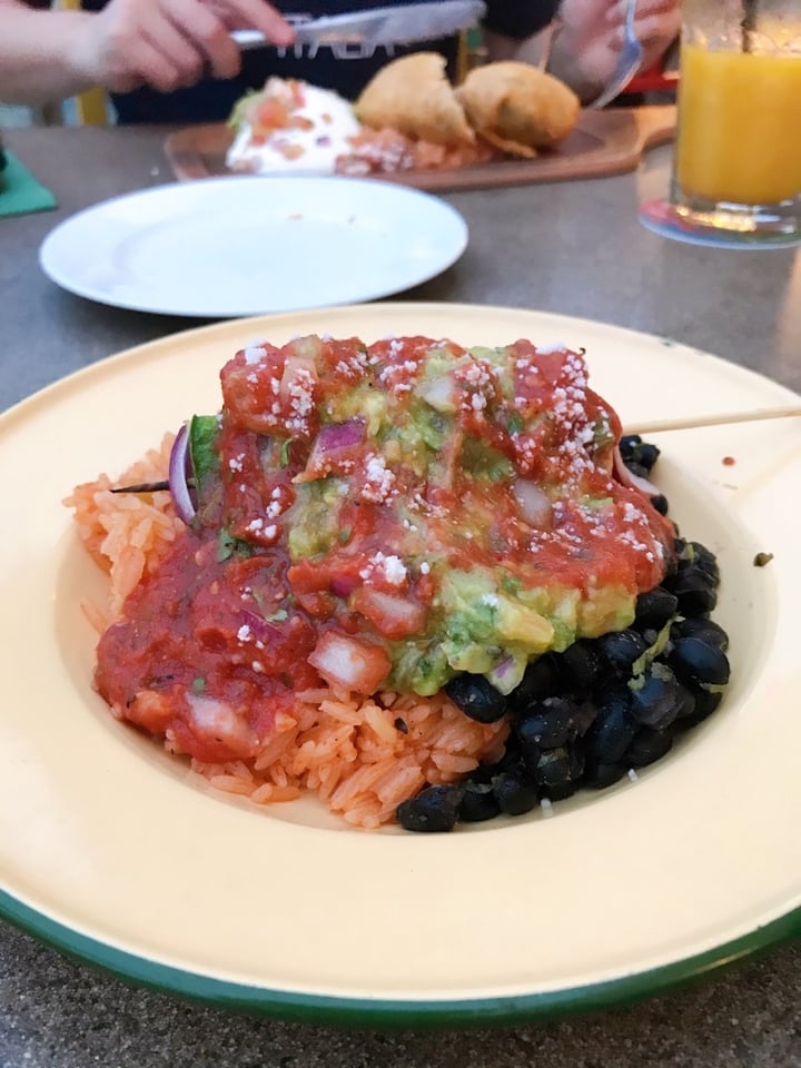 photo of Cafe Iguana (Platos) vegetarian bowl shared by @venetia on  13 Dec 2019 - review