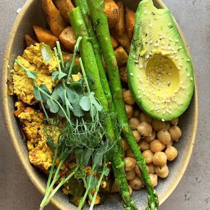 review photo of Hot Stacks Cafe Farmhouse Bowl shared by @oliviakellen on 04 Jun 2021 - review
