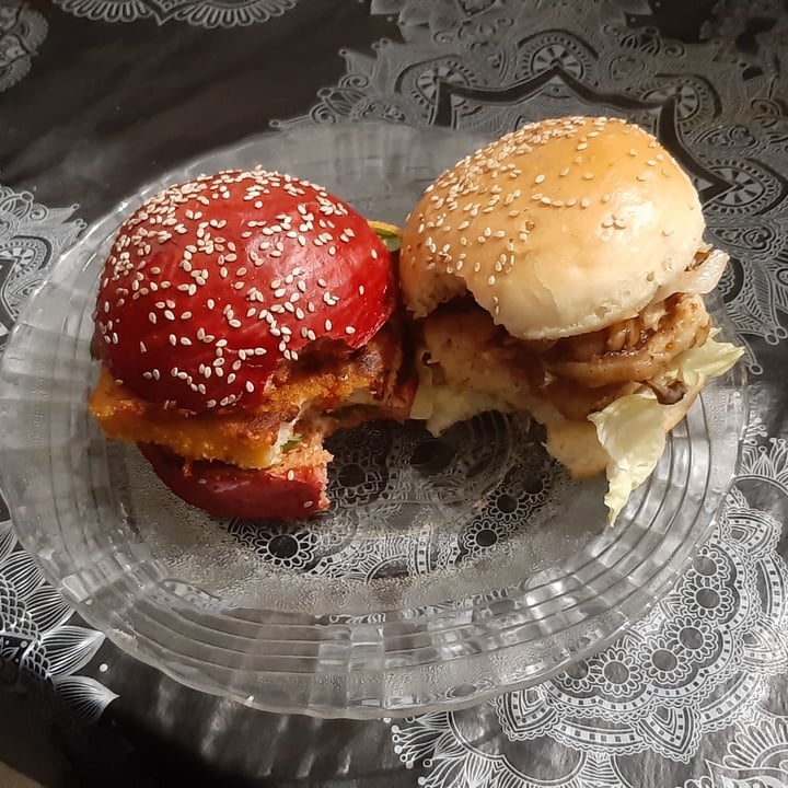photo of Panacea Gastronomía Vegana Rosso Burguer shared by @jero0601 on  11 Jul 2020 - review