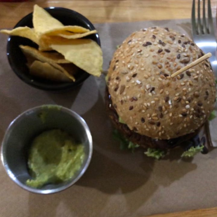 photo of Just Good veggie burger shared by @theavocadolover on  03 Oct 2020 - review