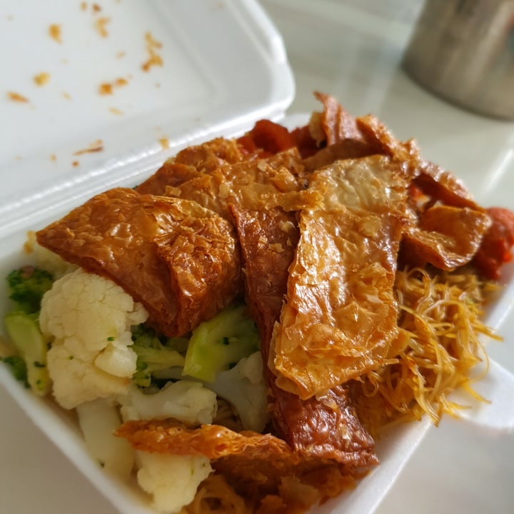 photo of North Spine Food Court Vegetarian Beehoon shared by @parismelody on  01 Mar 2021 - review