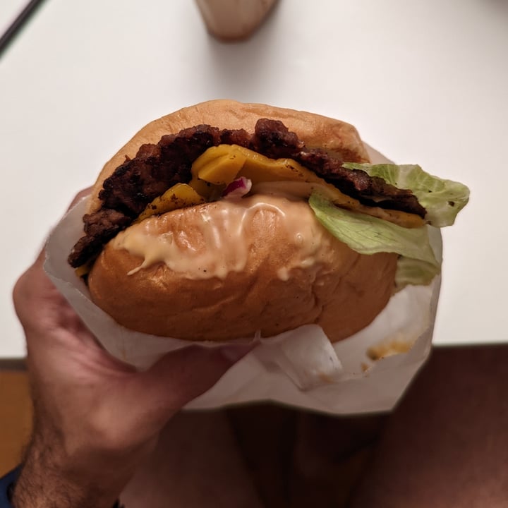 photo of Blackout Burger Lindsay’s Beyond Cheesburger Menu shared by @mephi on  04 Sep 2022 - review