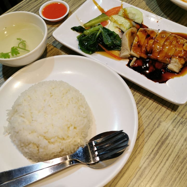 review photo of R&J Cosy Corner (Zi Zai Vegetarian) Chicken Rice shared by @herbiveg on 20 Aug 2019 - review
