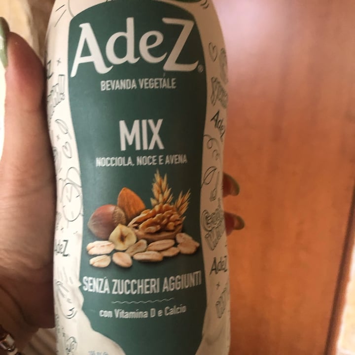 photo of AdeZ Bevanda Vegetale Mix Nocciola, Noce e Avena shared by @marta81 on  07 Dec 2021 - review