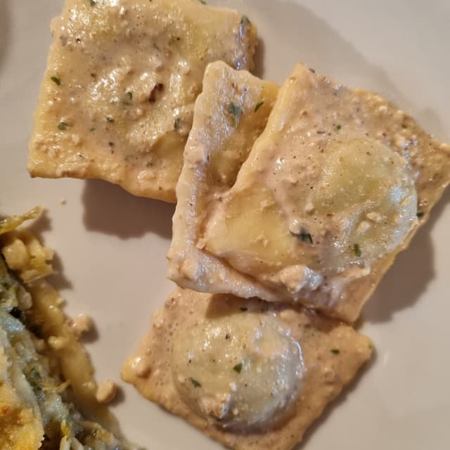 Photo of the dish “Ravioli alle ortiche con pesto di noci”