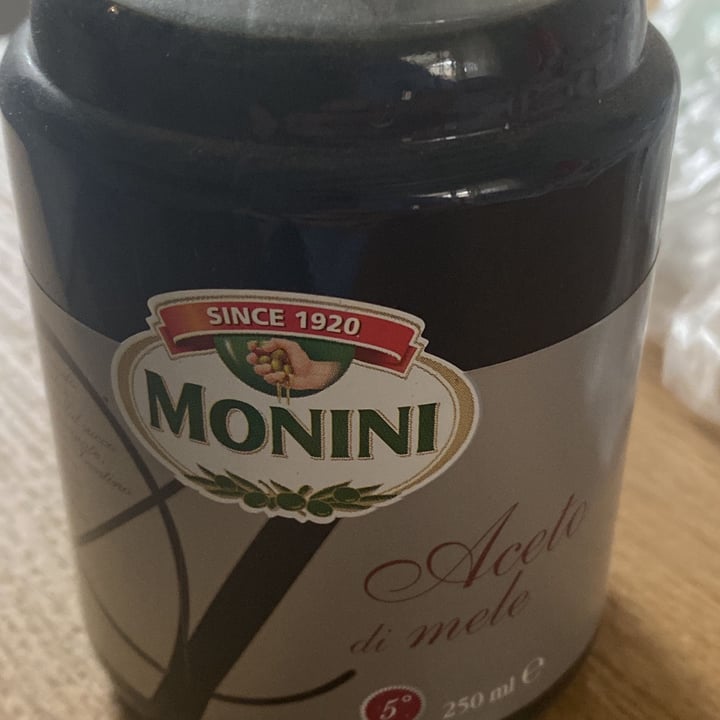 photo of Monini Aceto di mele shared by @weronicasim on  22 Apr 2022 - review