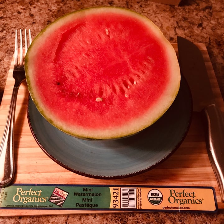 review photo of Sunfed Perfect Organic Mini Watermelon shared by @peacefulhealer on 26 May 2021 - review