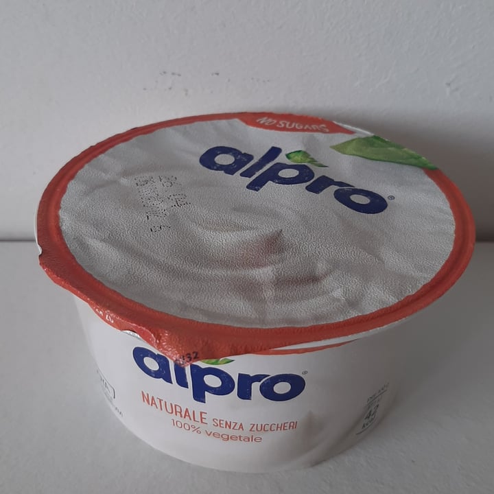 photo of Alpro Naturale Senza Zuccheri shared by @apaolazzi on  01 Apr 2022 - review