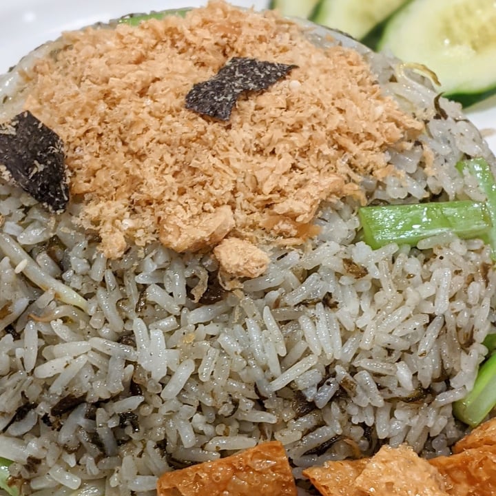 photo of New Fut Kai Vegetarian Restaurant Olive Fried Rice shared by @xinru-t on  14 Oct 2021 - review