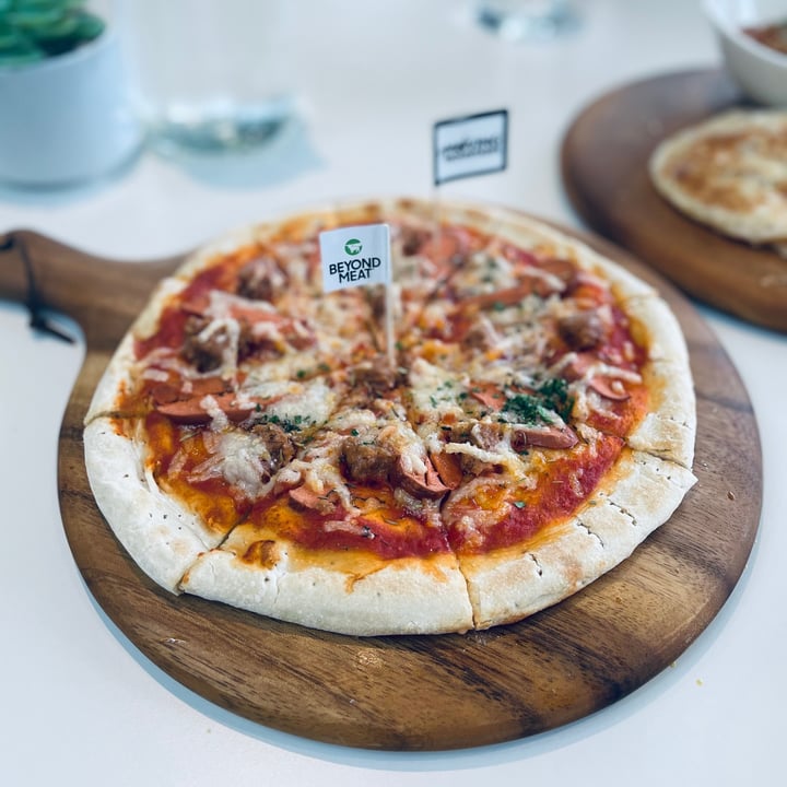 photo of Green Common Singapore Meat Lovers Pizza shared by @paloma on  25 Jan 2021 - review