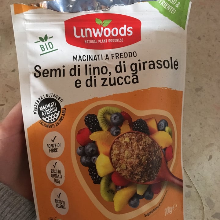 photo of Linwoods semi di lino, di zucca, di girasole shared by @mi-chi on  10 Mar 2022 - review
