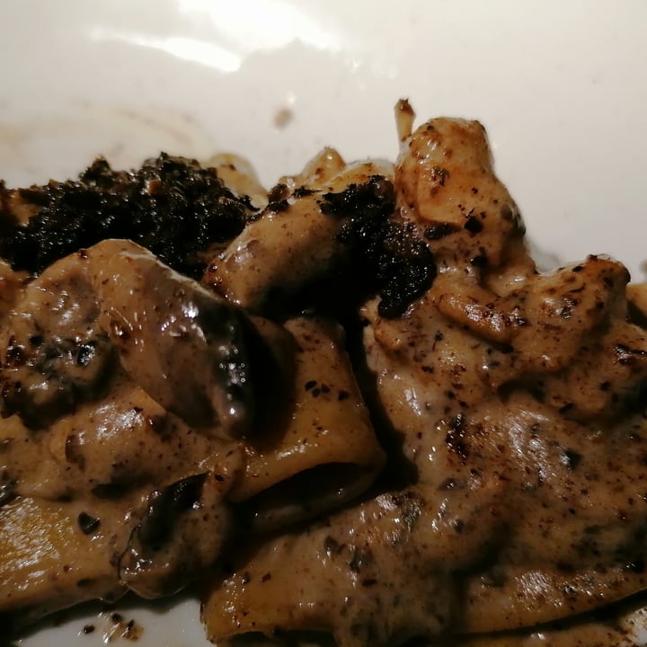 photo of Choose Ristorante Naturale PACCHERI FUNGHI E SALSICCIA E TARTUFO shared by @tamara13713 on  23 Jul 2022 - review