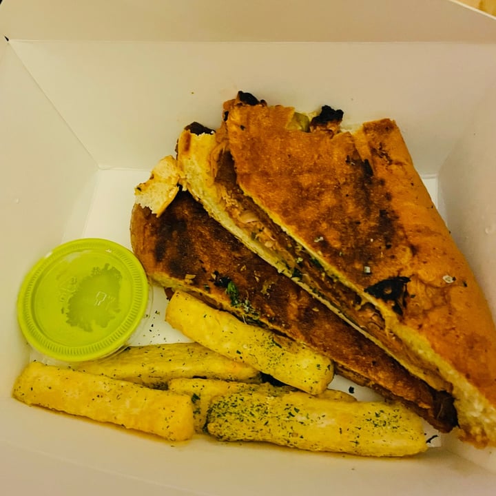 photo of Miami Nice Cubanito Sandwich shared by @lakerslover77 on  11 Mar 2022 - review