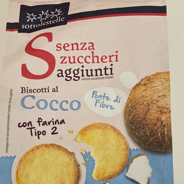 photo of Sottolestelle Biscotti al cocco shared by @silvipoulain on  05 Jun 2022 - review