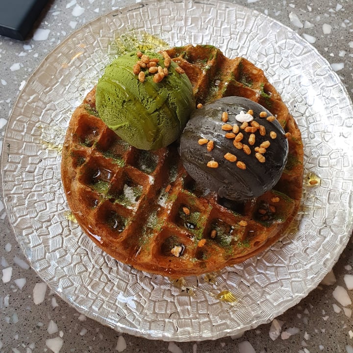 photo of Hvala Craig Road Mochi Waffles with gelato shared by @trenna on  28 Dec 2021 - review