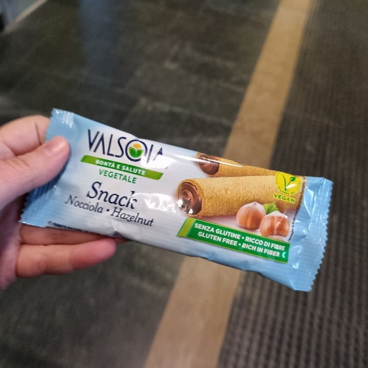 photo of Valsoia Snack hazelnut shared by @gingerjim on  14 Dec 2022 - review