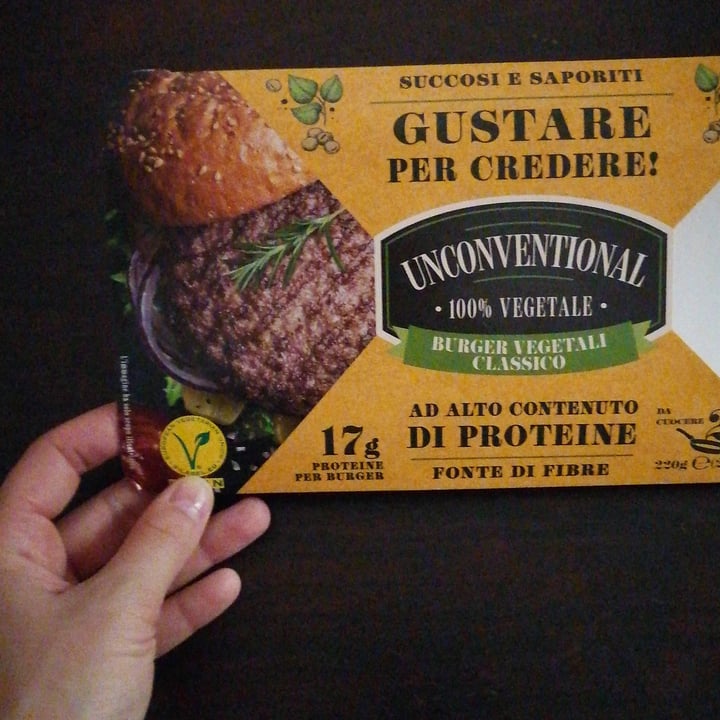 photo of Unconventional Burger Vegetale Classico - Classic Burger shared by @claudiacol95 on  20 Jul 2022 - review