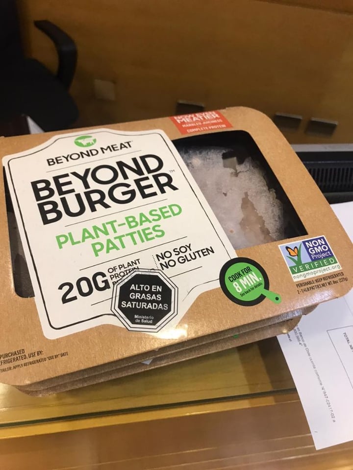 photo of Beyond Meat Beyond Burger Plant-Based Patties shared by @danielamiranda on  11 Mar 2020 - review