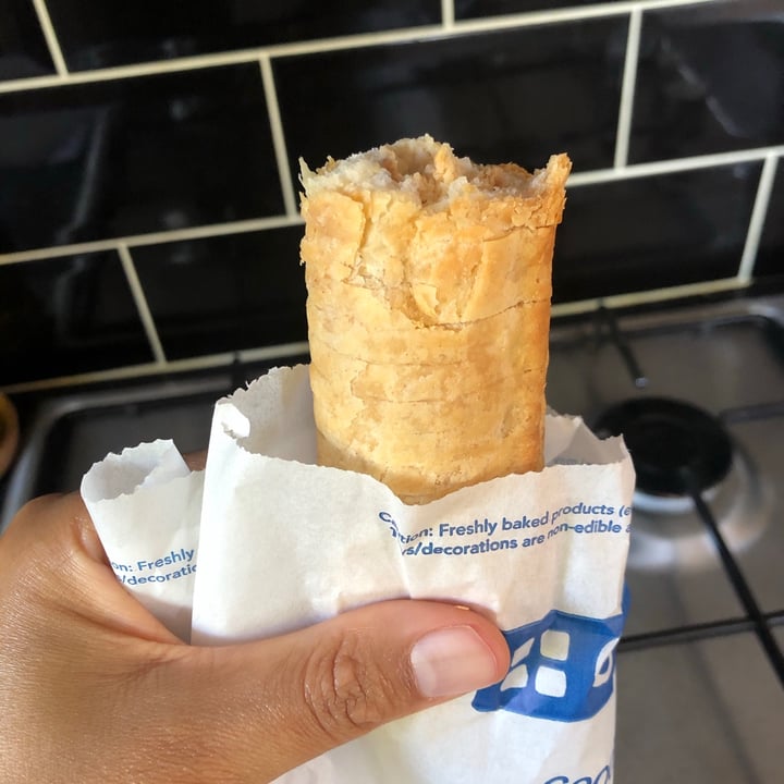 photo of Greggs Vegan Sausage Roll shared by @southernveganupnorth on  14 Oct 2020 - review