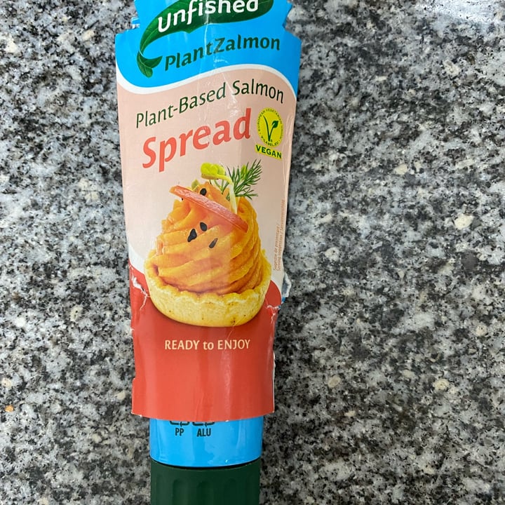 review photo of Unfished Spread- Plant Based Salmon shared by @nicolematos on 13 Feb 2022 - review