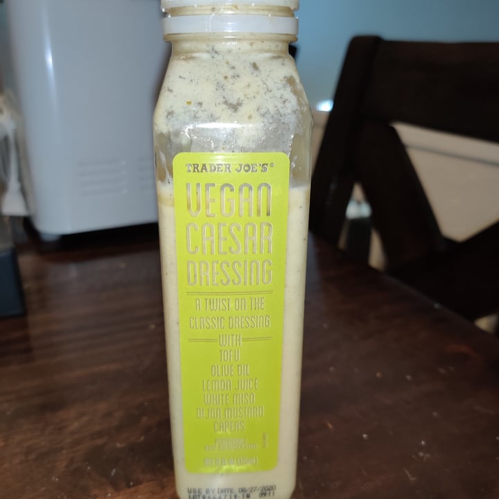 photo of Trader Joe's Vegan Caesar Dressing shared by @cornfritter on  21 Jul 2020 - review