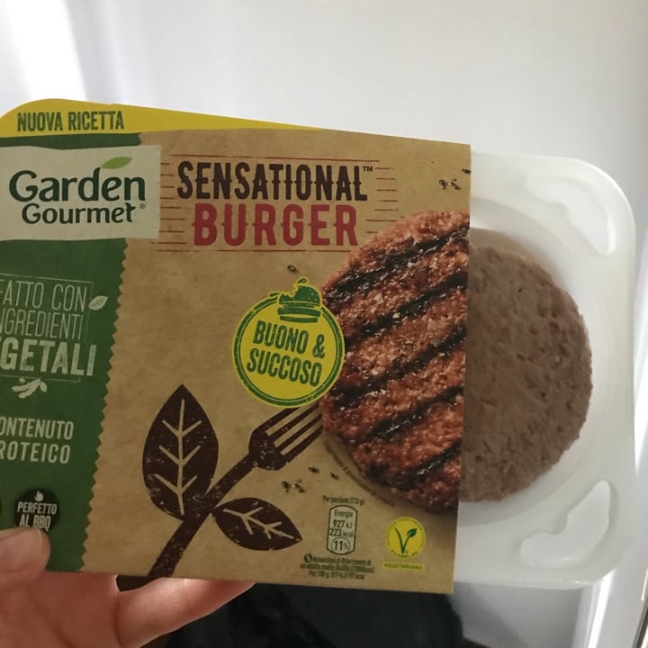 photo of Garden Gourmet Sensational Burger shared by @dalilacolusso on  24 Apr 2022 - review