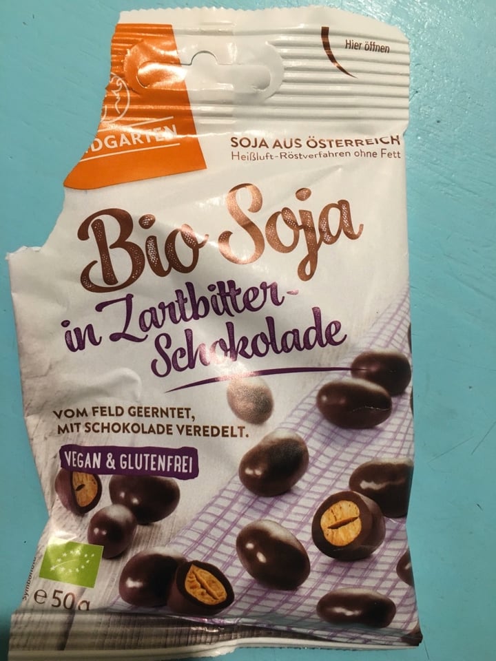 photo of Landgarten Bio Soja In Zartbitterschokolade shared by @veganpassion on  13 Nov 2019 - review