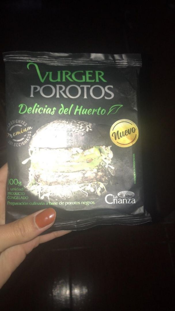 review photo of La Crianza Hamburguesa Porotos Negros shared by @mrmercado on 13 Apr 2020 - review