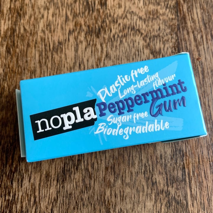 photo of Nopla Plastic Free Peppermint Gum shared by @justlyn3 on  13 Dec 2021 - review