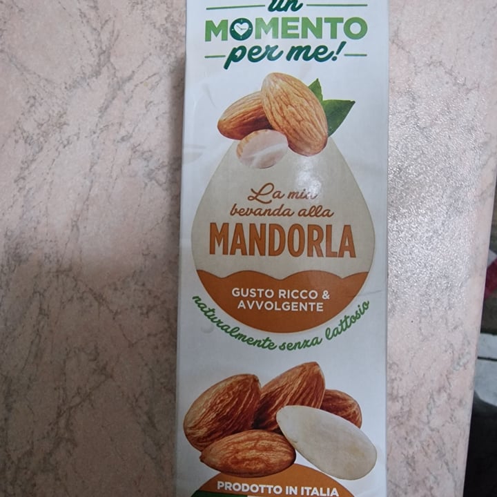 photo of Un momento per me Bevanda alla Mandorla shared by @joyce23 on  22 Nov 2022 - review