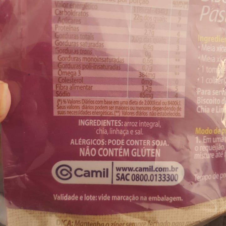 photo of Camil Biscoito De Arroz Com Chia E Linhaça shared by @brunarosa on  15 Nov 2021 - review