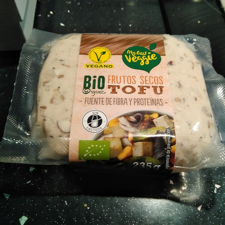 photo of Vemondo  Bio tofu frutos secos shared by @elimaar on  11 Mar 2021 - review