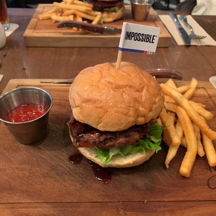 photo of Ivy Impossible Burger shared by @arpitpandey on  07 Jun 2020 - review