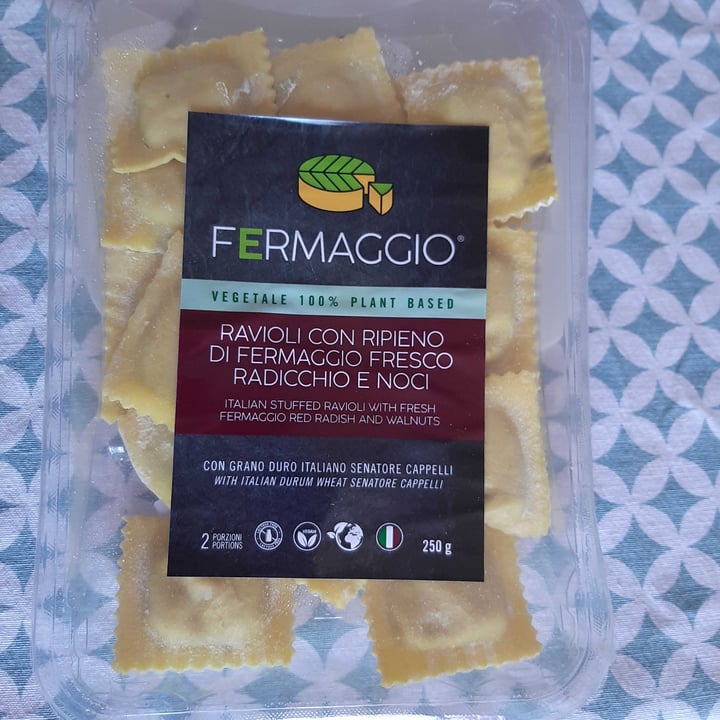 review photo of Fermaggio Ravioli radicchio e noci shared by @peregrina on 09 May 2021 - review