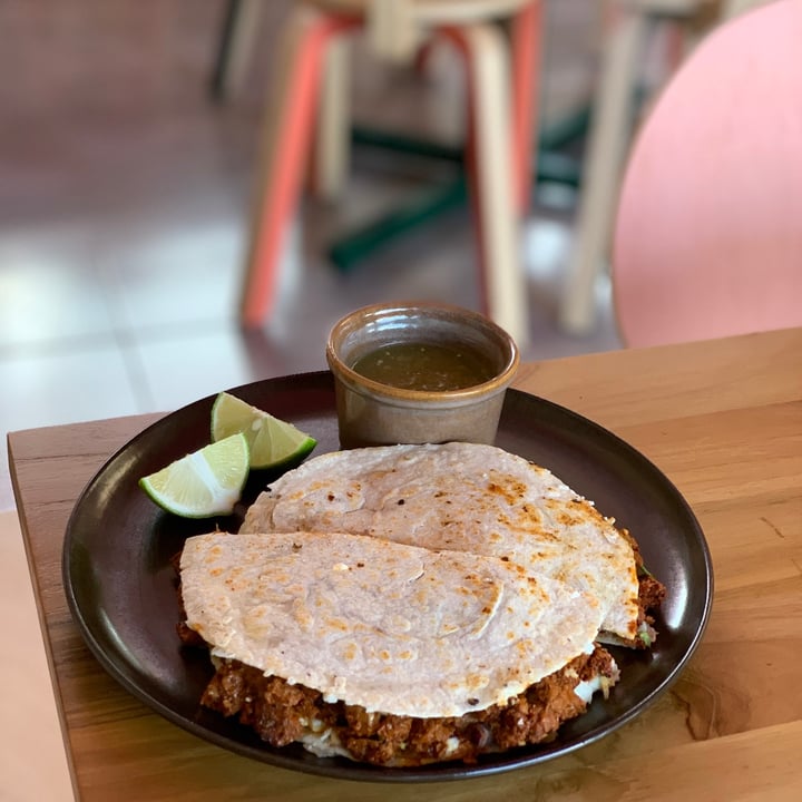 review photo of Pali Pali San Ángel gringa pastor shared by @scarlettvegana on 11 May 2022 - review