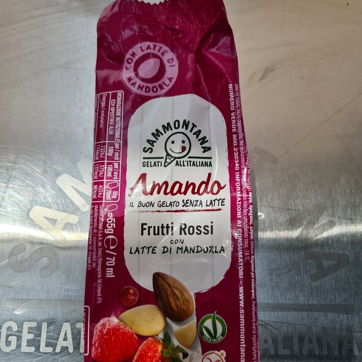 photo of Sammontana Amando frutti rossi shared by @fedef on  14 Jun 2022 - review