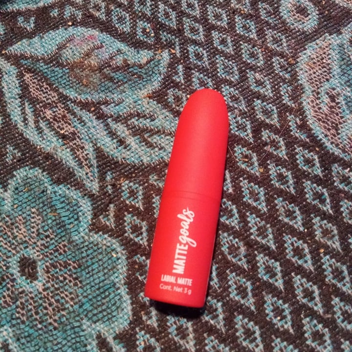 photo of Todomoda Beauty Labial Matte goals cherry shared by @sashaberzerk on  21 Aug 2021 - review